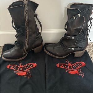 FREEBIRD BOOTS NEW size 9